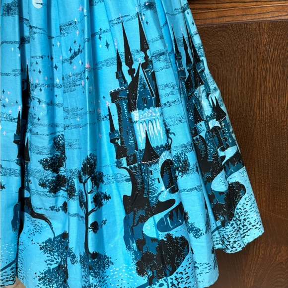 Jenny skirt castle print - Picture 5 of 10